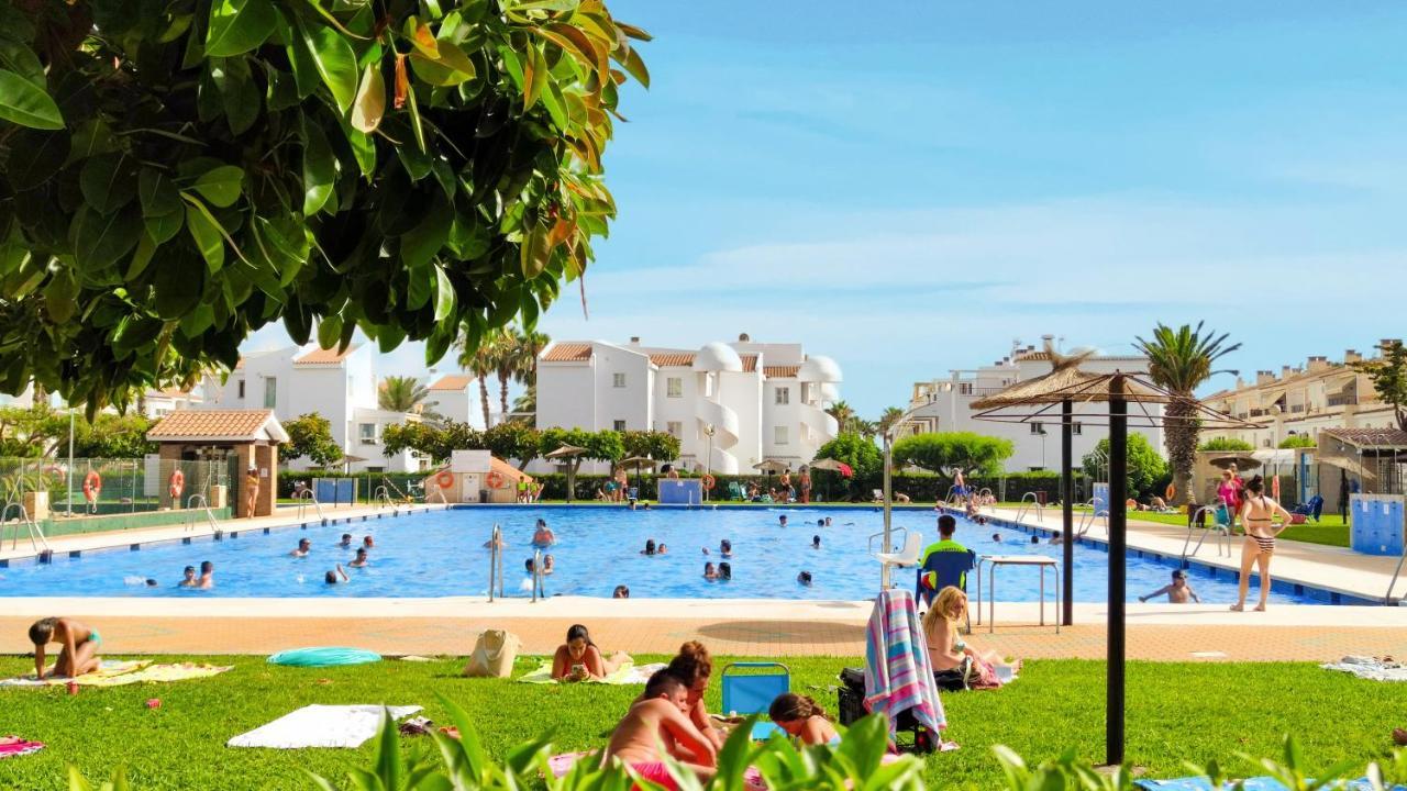 Laguna Beach Costasol - Alojamientos La Torre Торрокс-Коста Экстерьер фото