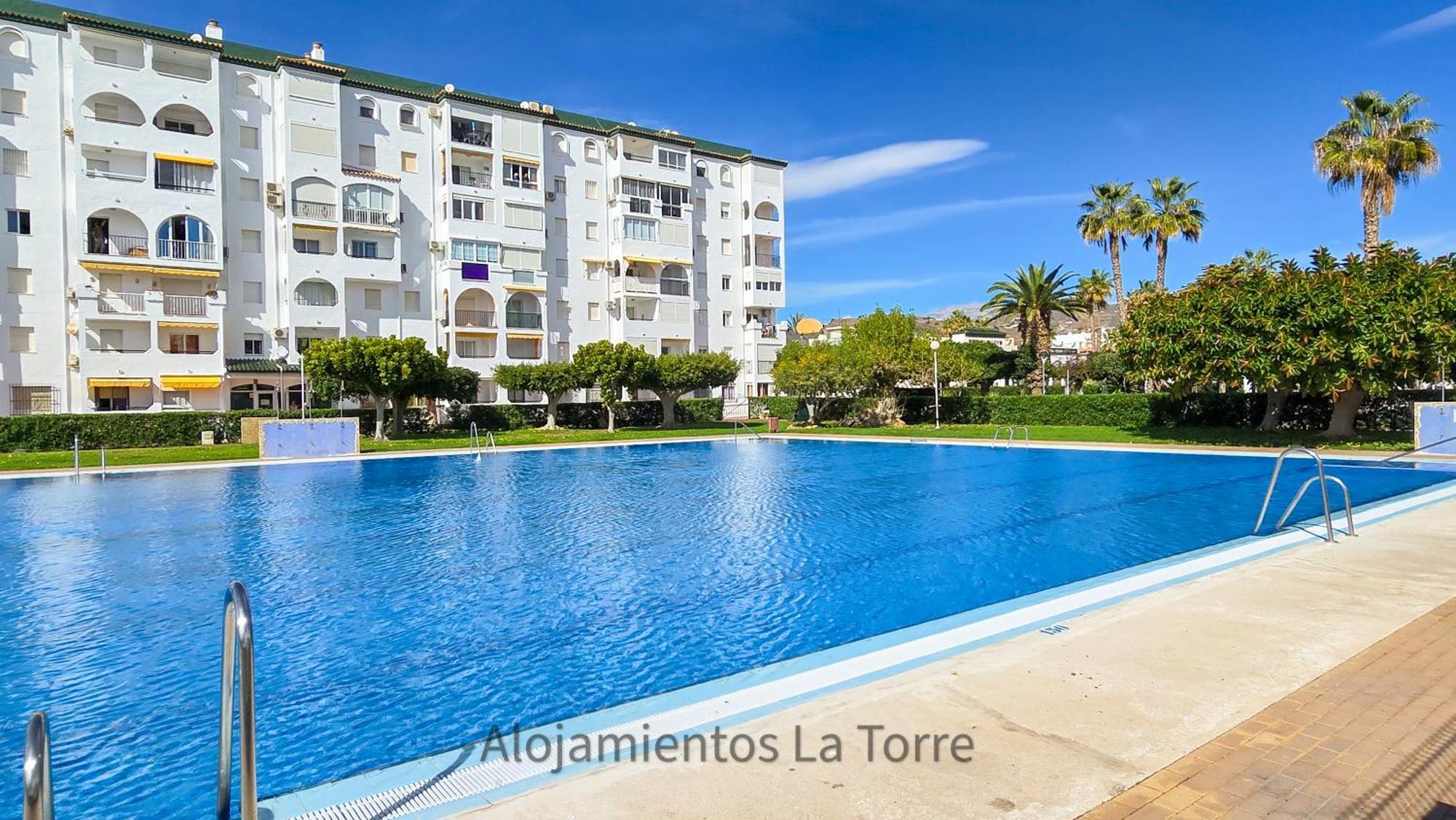 Laguna Beach Costasol - Alojamientos La Torre Торрокс-Коста Экстерьер фото